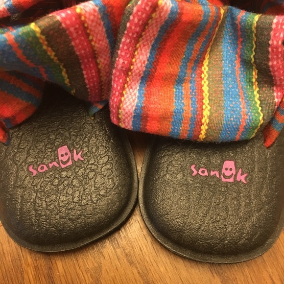 Sanuk Sandals Multi-Color - Picture 3 of 8